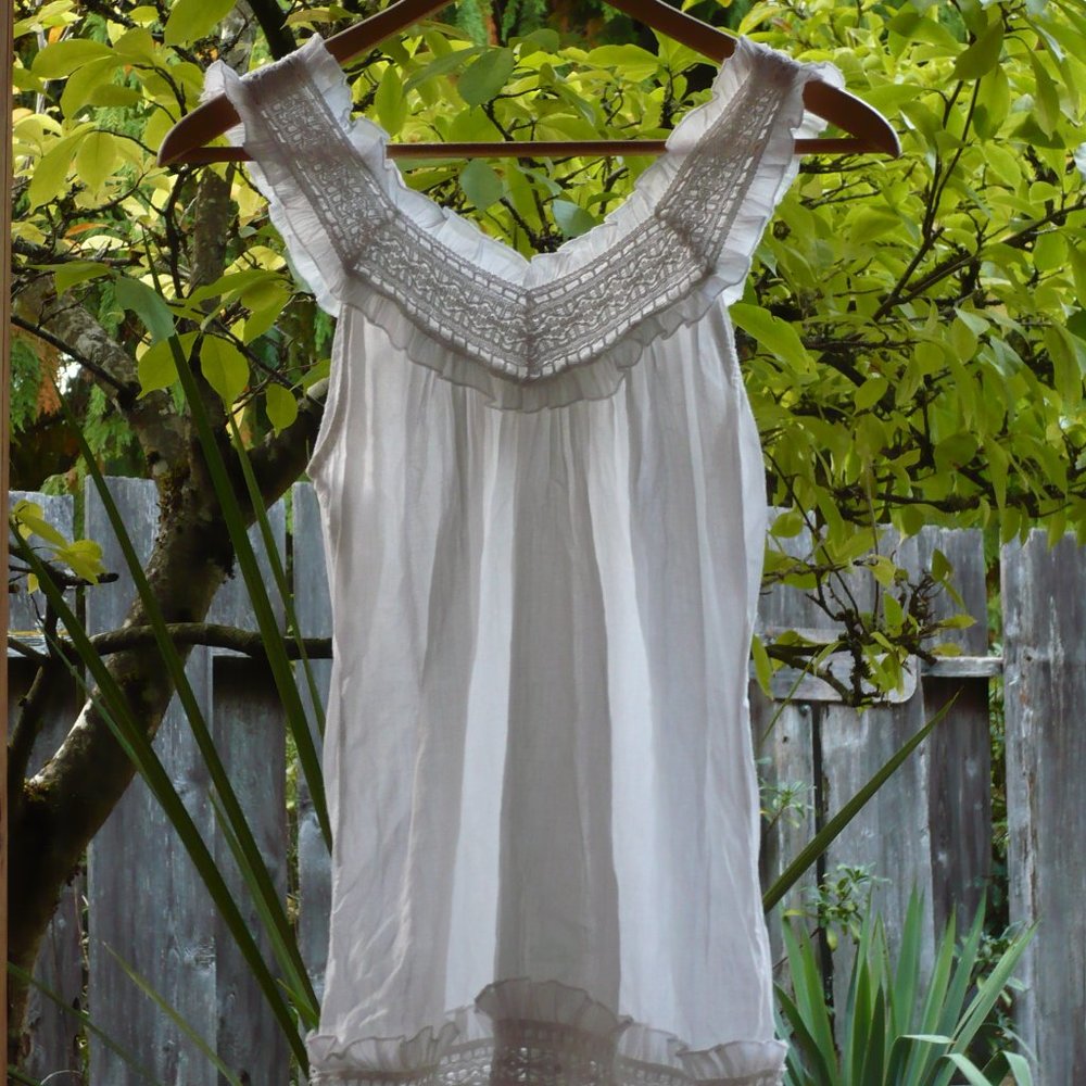 Vintage Coquette Y2K White Lace Tank Top Mori Kei Shabby Chic - M
